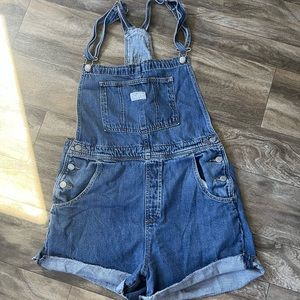 Levi’s Short Overalls